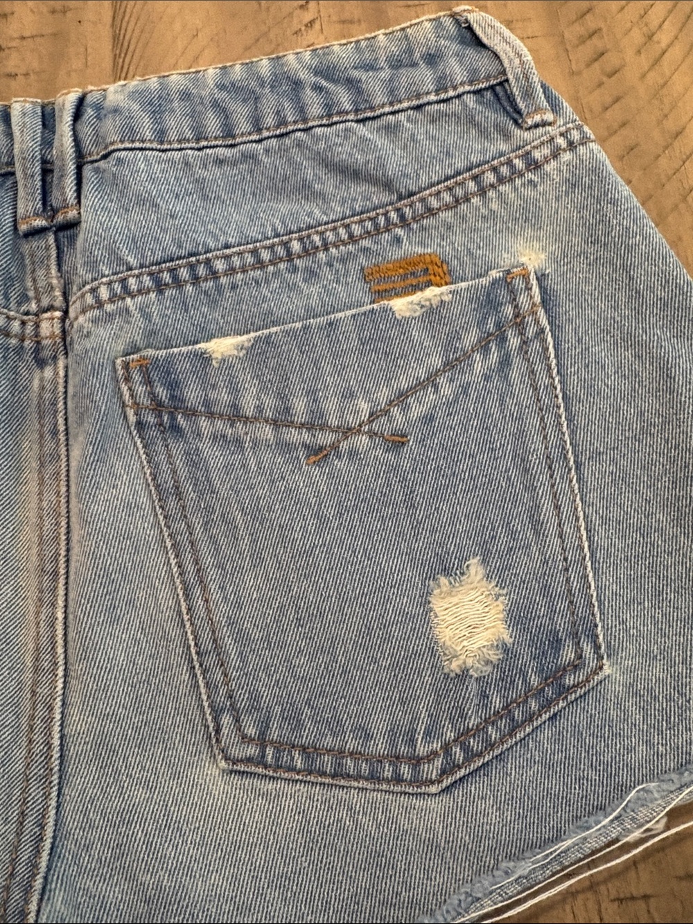 Unpublished Embroidered Light Blue Denim Cutoff Shorts 708 - Picture 9 of 11